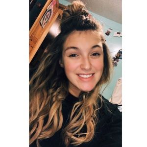 Meet your Posher, Megan